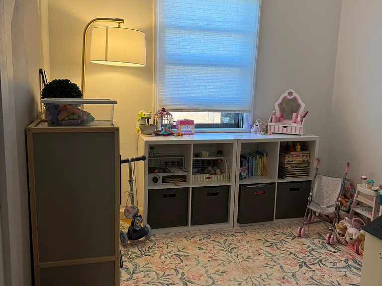 bonus office/playroom