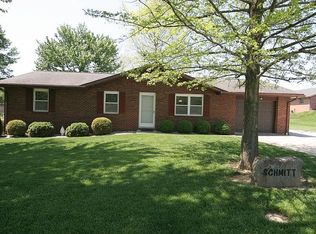428 Maplecrest Blvd, Jasper, IN 47546