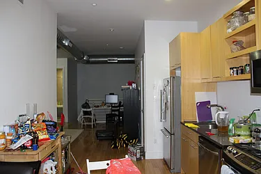 Rented by Premier Metro Realty Corp