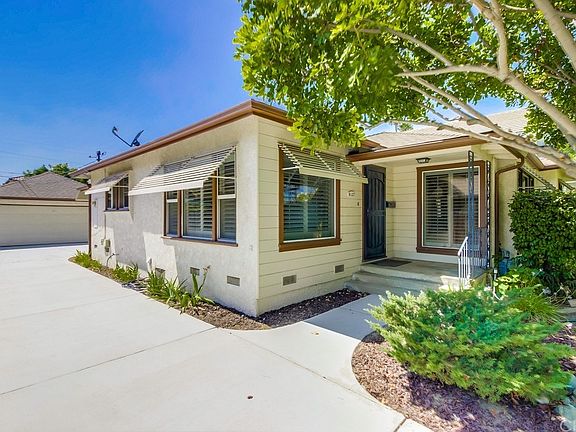 4th image of 6127 Camellia Ave