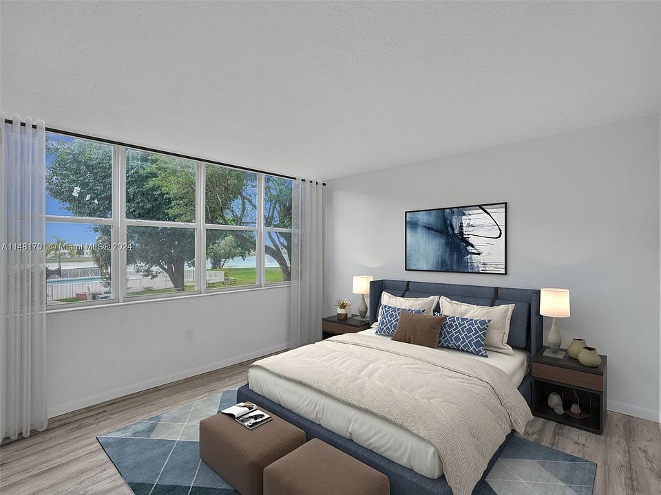 1st image of 1750 NE 191st St #2092