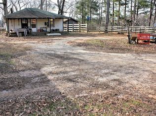 6192 Ridge Rd, Hiram, GA 30141