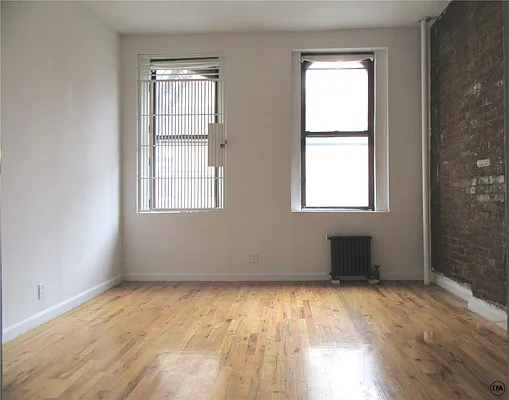 Rented by DSA Realty | media 20