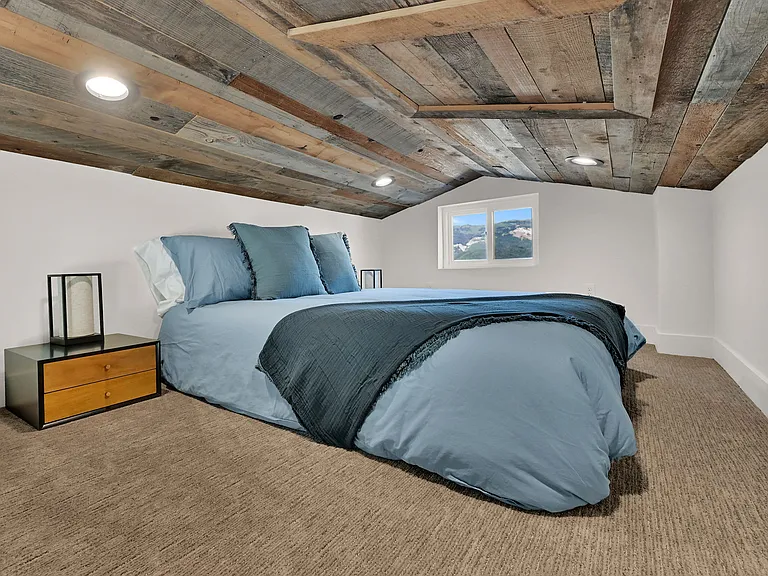 Loft area with double bed
