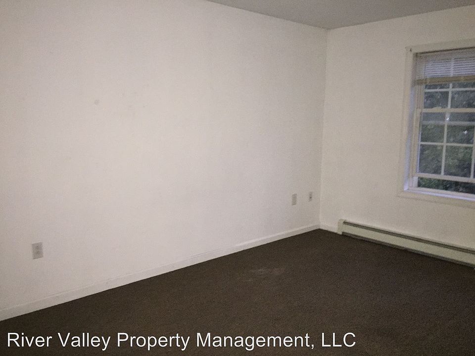 13 Meadow St 13 Meadow St Claremont NH Zillow