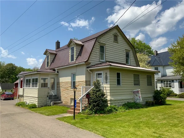 179 Cayuga St, Groton, NY 13073