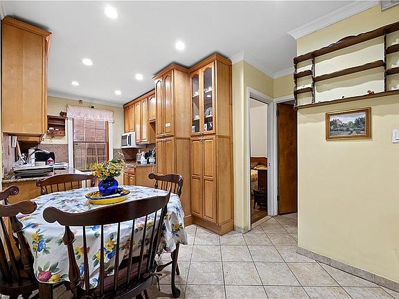 4th image of 2303 62nd St