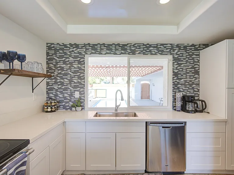 42020 Tennessee Ave — Photo 9