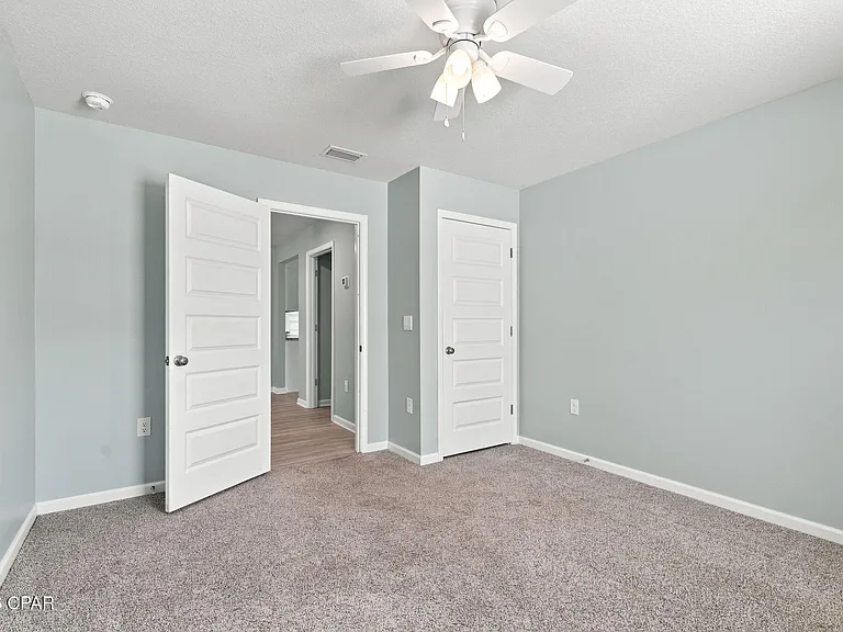 4960 Shurer Ln — Photo 12