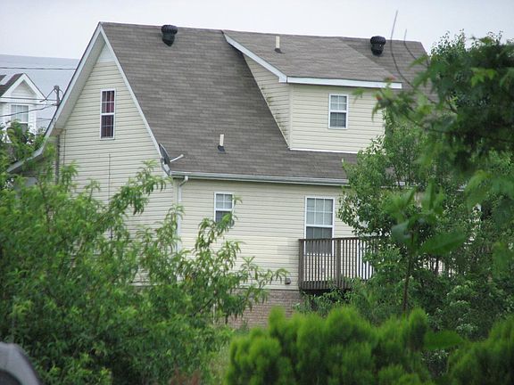 2nd image of 967 Van Buren Ave