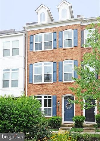 1st image of 9485 Canonbury Sq
