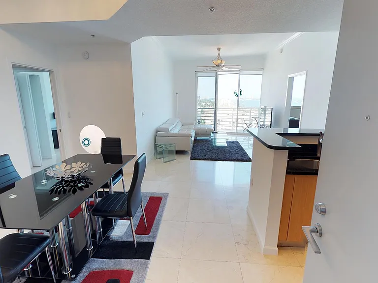 1551 N Flagler Dr #Penthouse L3-L3 — Photo 10