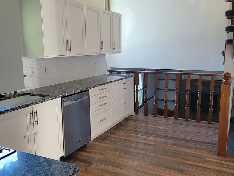 1504 E Wells Fargo Dr — Photo 6