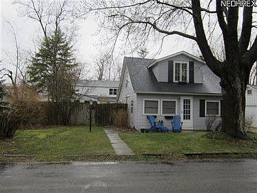 2nd image of 1140 Shore Acre Dr