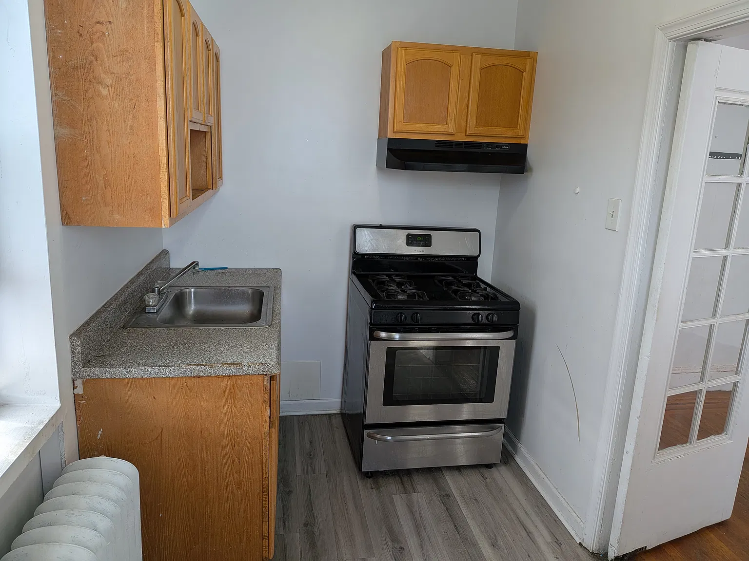 2 bed, $1,200 — Photo 2