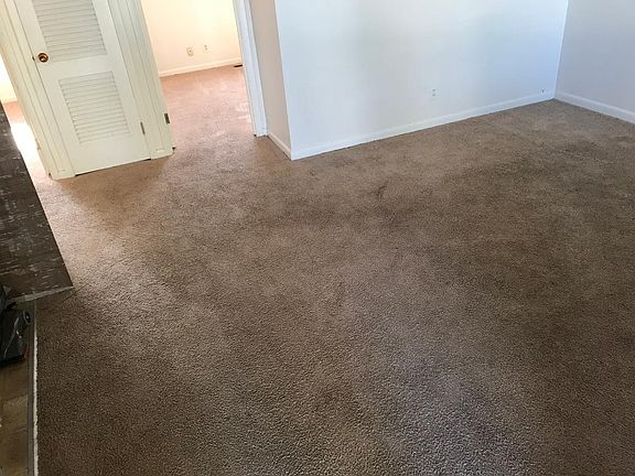 3rd image of 833 Keck Ave