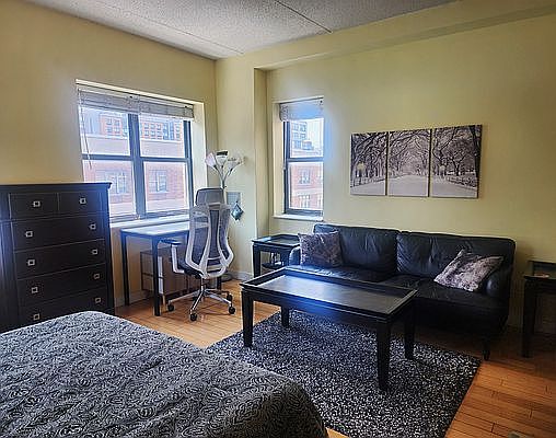 1st image of 516 W 47th St APT N7k