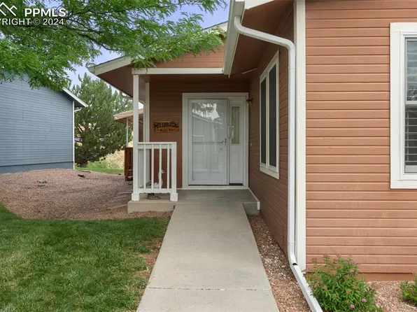 2712 Veteran Hts, Colorado Springs, CO 80904