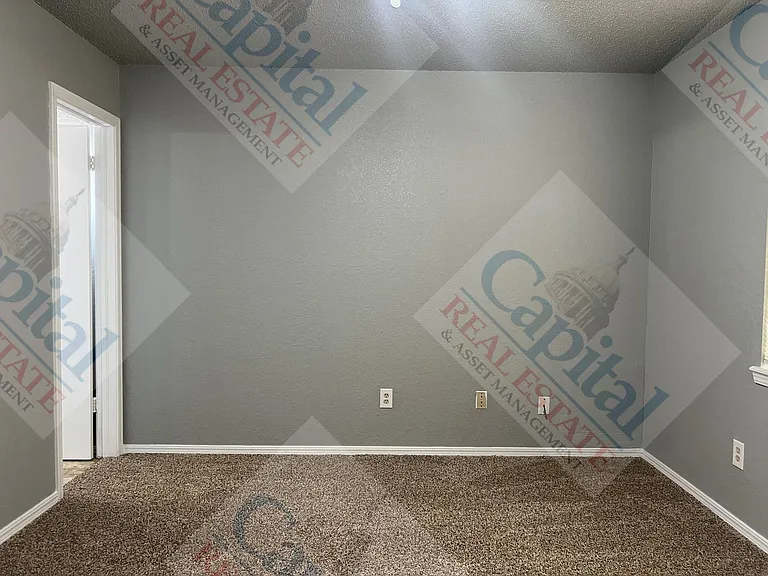 733 W Perry Dr — Photo 13
