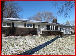 105 Kensington Ln, Waunakee, WI 53597