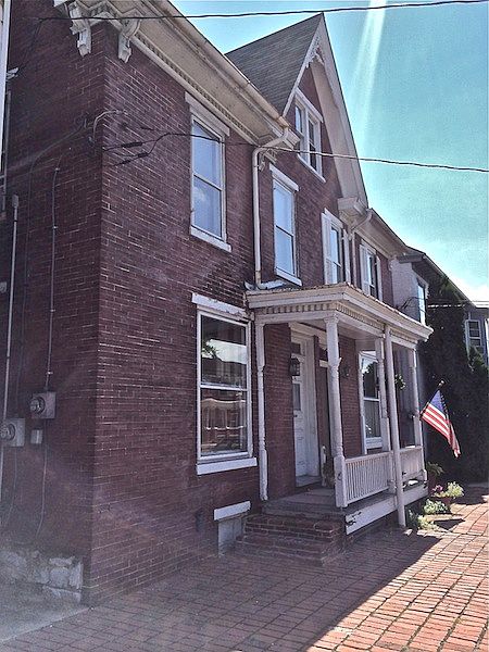 1st image of 114 E Main St