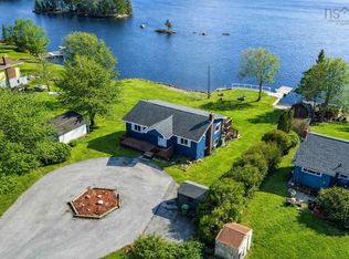 31 Millside Dr, Porters Lake, NS B3E 1J4