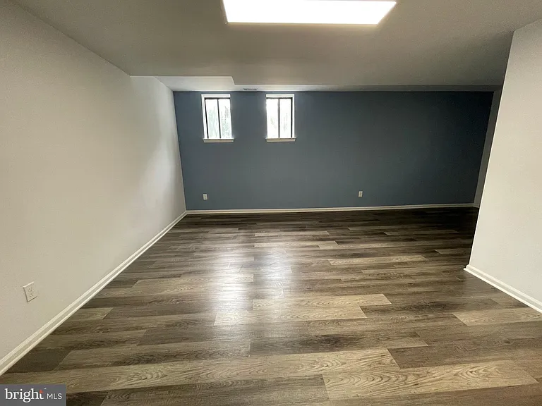 802 Salem Ct — Photo 25