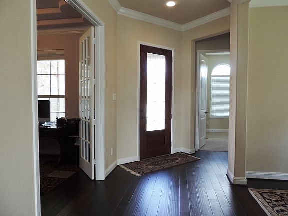 3rd image of 2599 Sunshade Ct