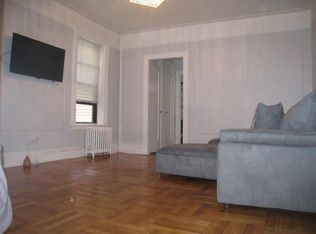4105 95th St APT B4, Elmhurst, NY 11373