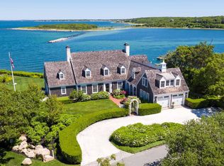 26 Associates Rd, Falmouth, MA 02540