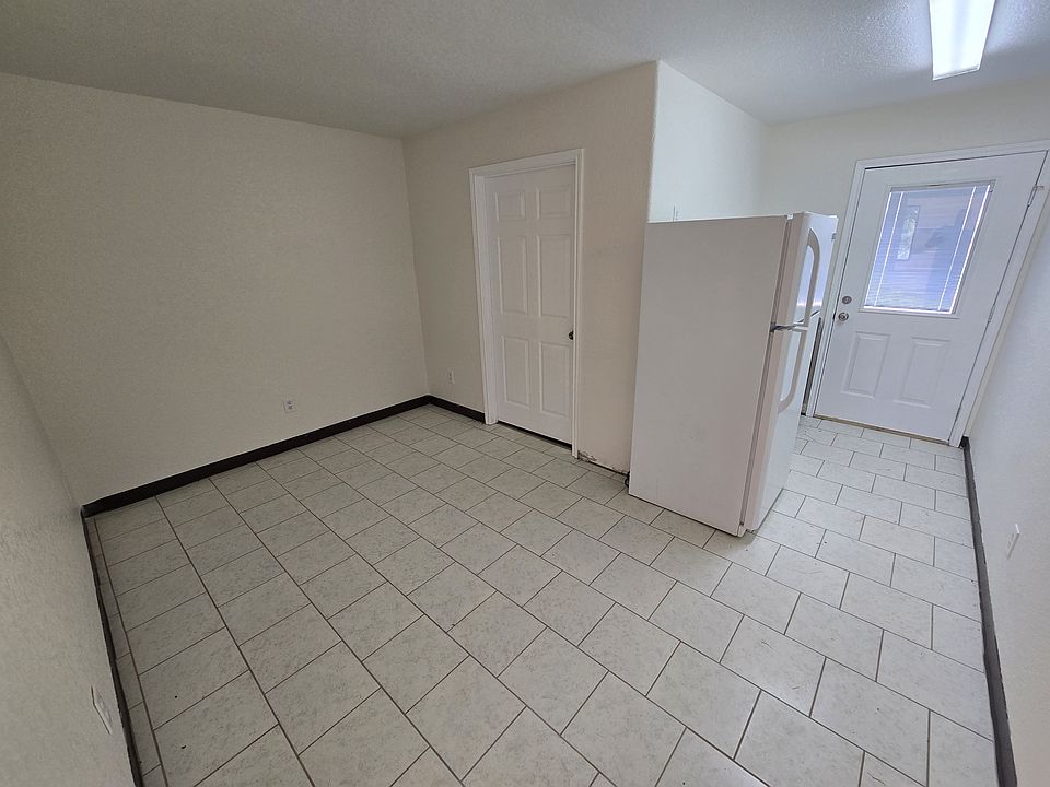 1st image of 126 Alton Ave #C3