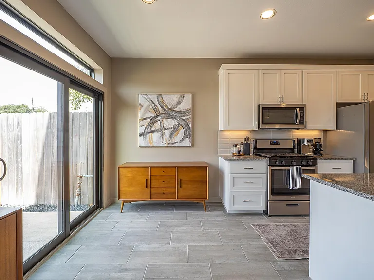 6409 Berkman Dr #4 — Photo 15