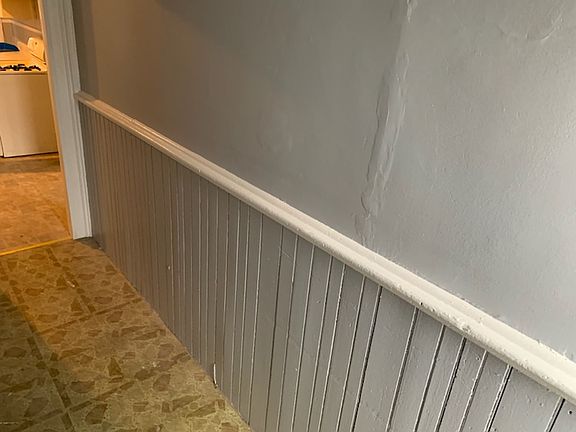 2nd flr interior hallway