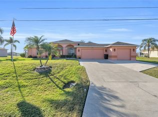 2910 NW 7th Pl, Cape Coral, FL 33993
