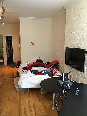 Rented by Jeffrey Mosczyc, LREB | media 22