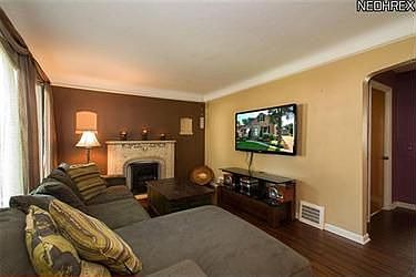 2nd image of 1399 Washington Blvd