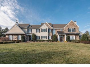 203 Nottingham Dr, Spring City, PA 19475