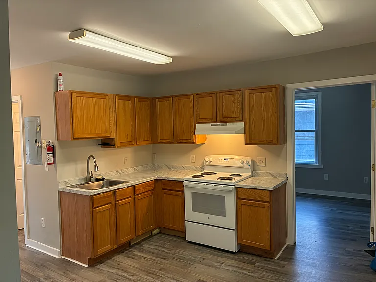 161 Caroline St #2 — Photo 7