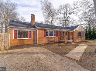 15290 Sunset Dr, Hughesville, MD