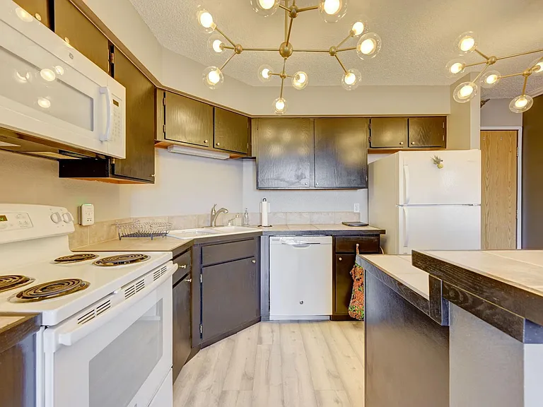 1301 Speer Blvd #303 — Photo 8