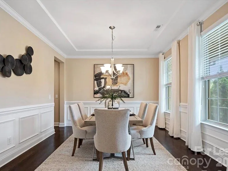 1719 Sutter Creek Dr — Photo 3