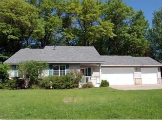 2844 60th Ct E, Inver Grove Heights, MN 55076