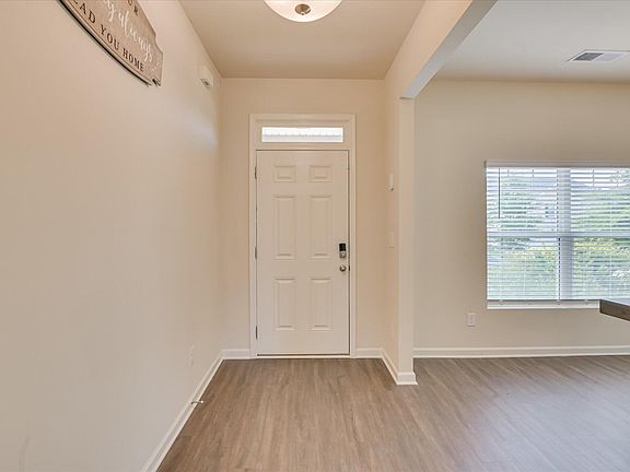 5th image of 1082 Dietrich Lane