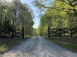 1011 Frontier Acres Dr, Pegram, TN 37143