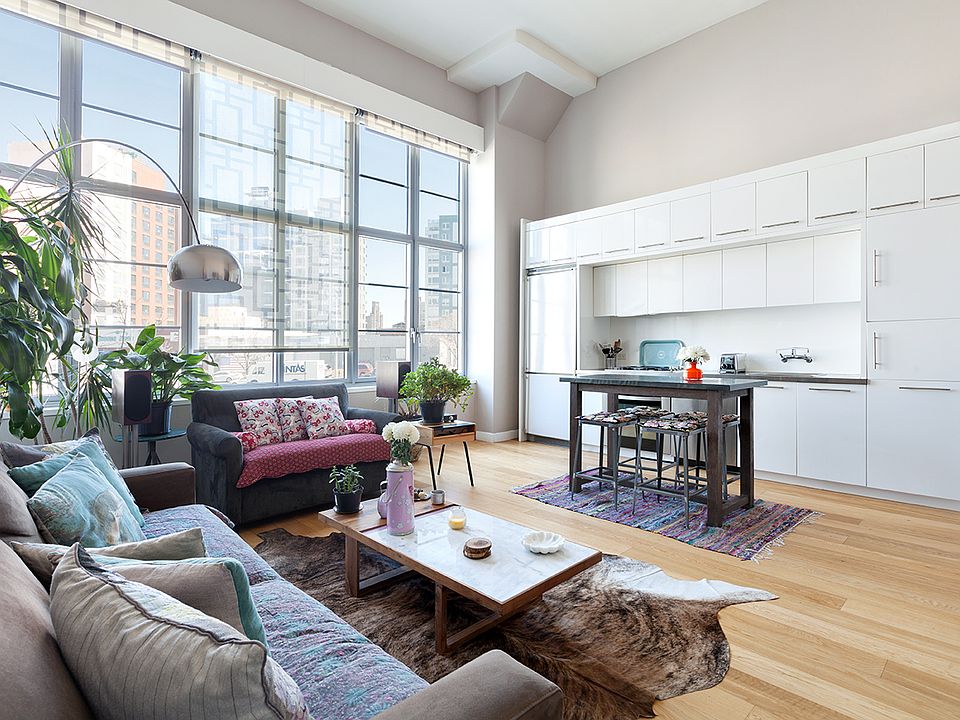 1st image of 2728 Thomson Ave Unit 242