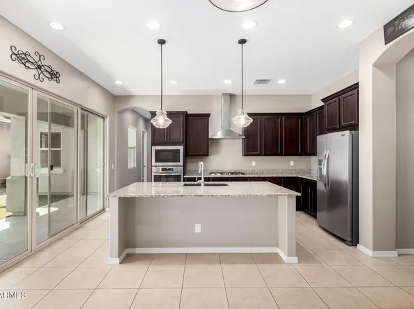 4483 E JONES Street, Gilbert, AZ 85295