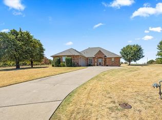 8149 Linda Ln, Guthrie, OK 73044