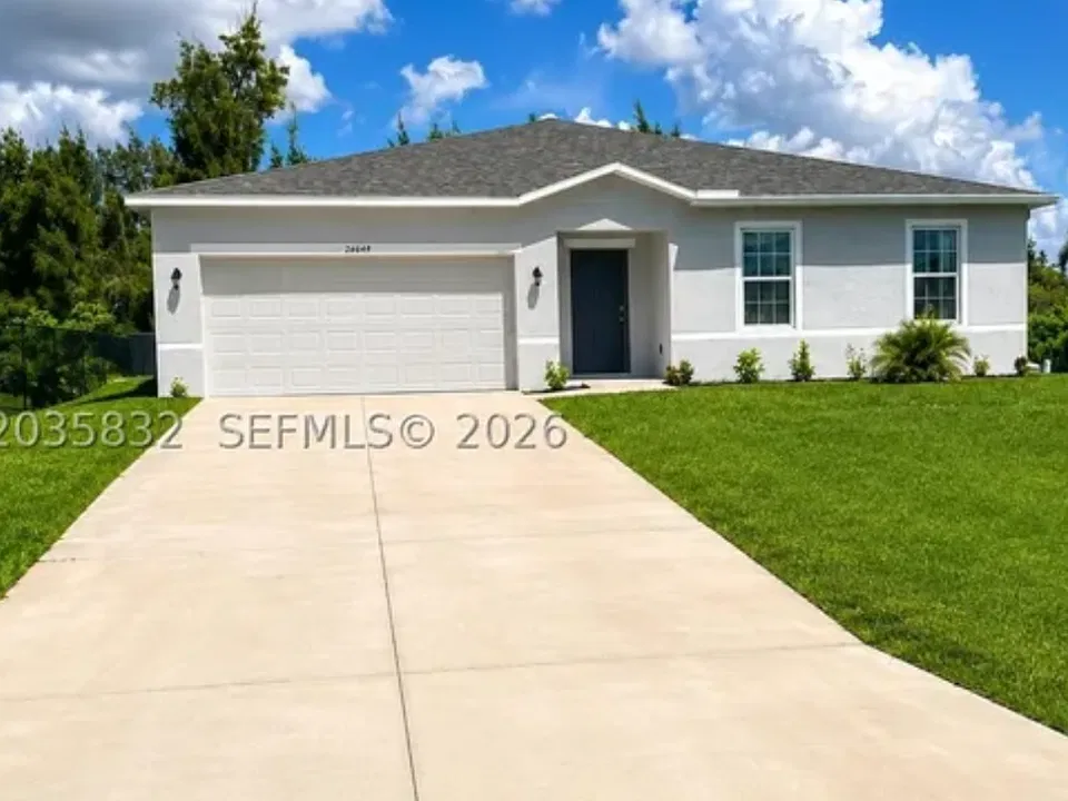 26484 View Dr