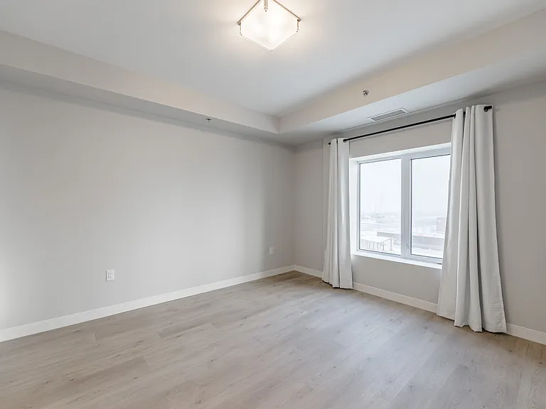 15 Refinery Way — Photo 21