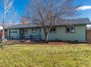 3024 SW 28th St, Redmond, OR 97756